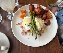 Tilikum Place Café signature dishes Sweet and Savory Dutch Babies
Baked Eggs
Eggs Benedict